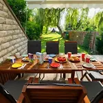House - Private At Balaton Balatonakarattya