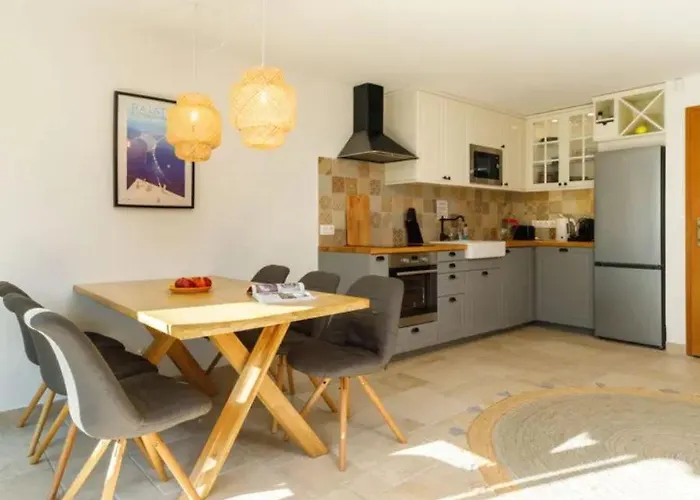 House - Private At Balaton Holiday home Balatonakarattya